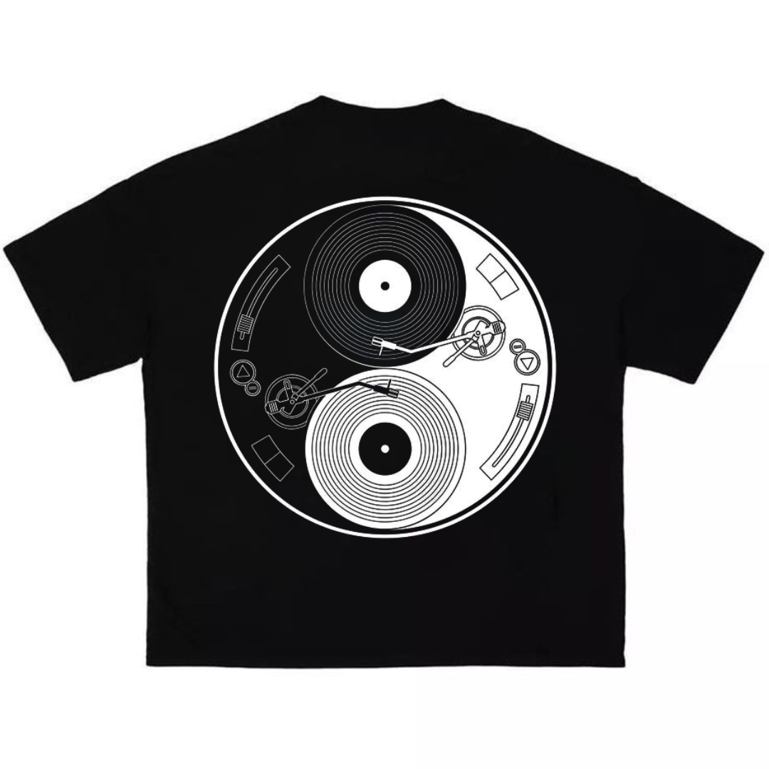 Yin Yang Vinyl | Oversized T-shirt